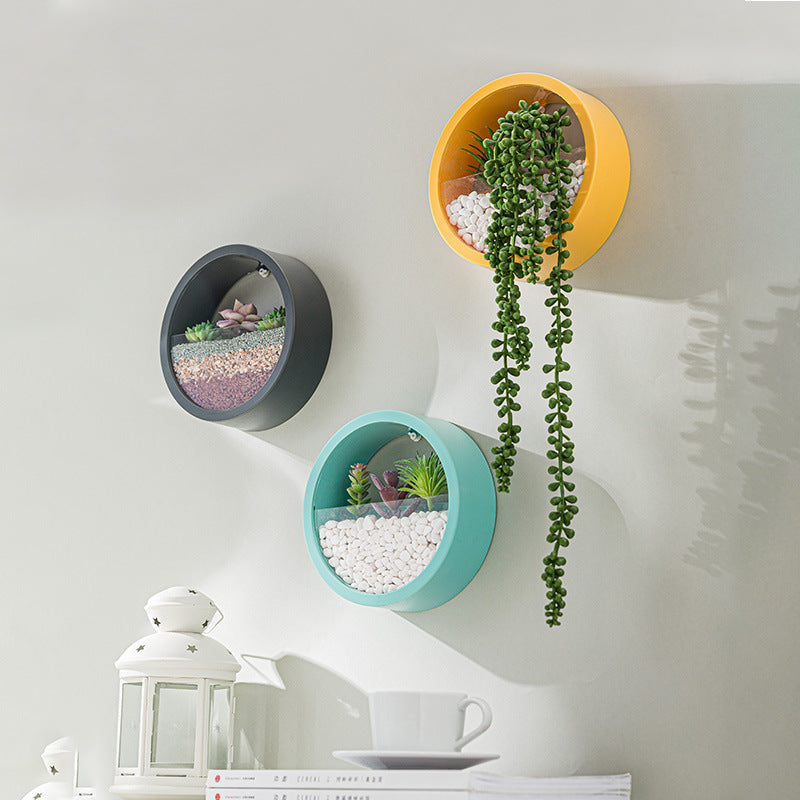 Round Iron Wall Vase Decor